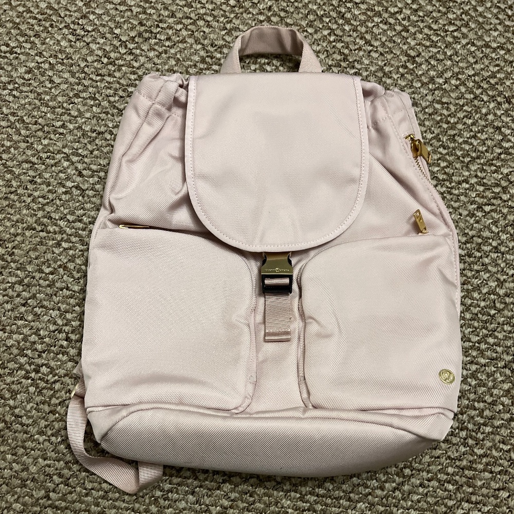 Lululemon Carry Onward Rucksack 12L